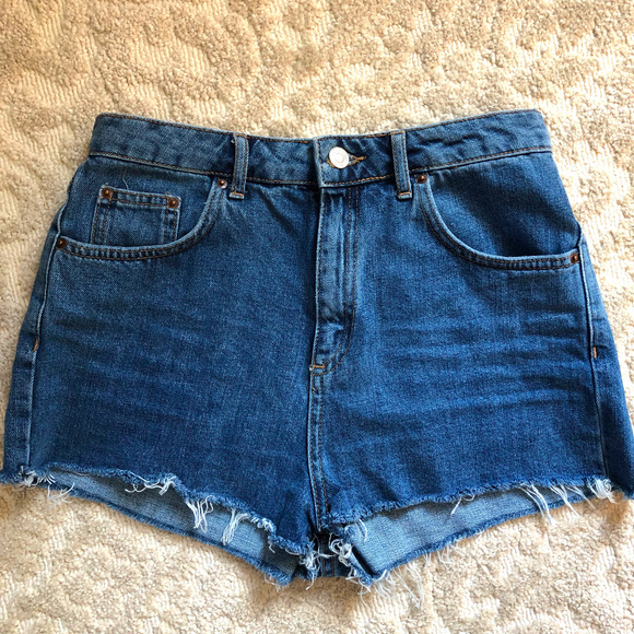 Topshop Pants - Topshop Moto Mom Short size 6